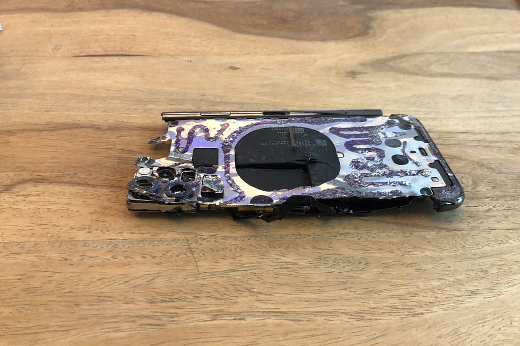 brokenphone